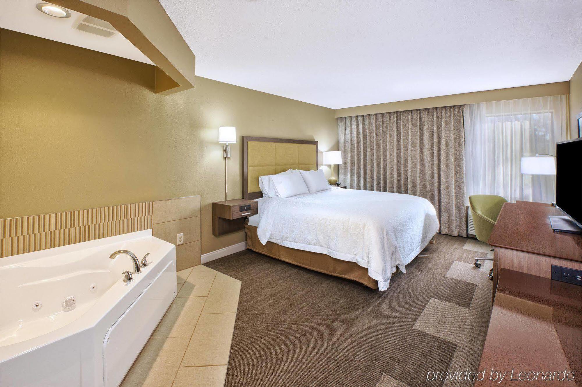 Hampton Inn Sault Ste Marie, Mi Экстерьер фото
